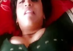 Maduro empregada mostra peitos grandes e bunda celulite na cozinha video amador gostosa