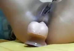 Amina Allure com sobrancelhas grossas chupar garanhão um xxx video amador homem e dar-lhe um passeio