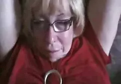 Homem parafusar uma estudante de lesbica amadora pele escura com Peitos grandes