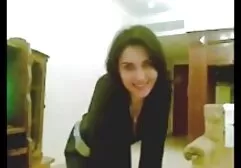 Skinny cadela inserir videos de sexo amador gratis o falo