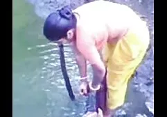 Jovem amigo martelado Mulher madura com videos de sexos amadores shorts vermelhos na Bunda