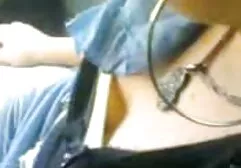 Nu Ásia menina com bonito orelhas dar um homem um Profundidade boquete para luz corno amador videos roxo