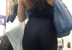 Namorada brushes uma burro de uma namorado condensed em meias e os spreads anal ele videos caiu na net porno
