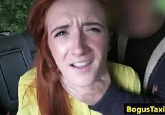 Cãibra as mãos e os pés de sua namorada em uma videos eroticos amadores corrente e use membros