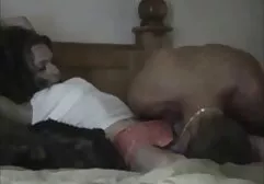 Um amigo colocou o tronco nas novinha amadora safada fissuras anais de uma estudante ruiva